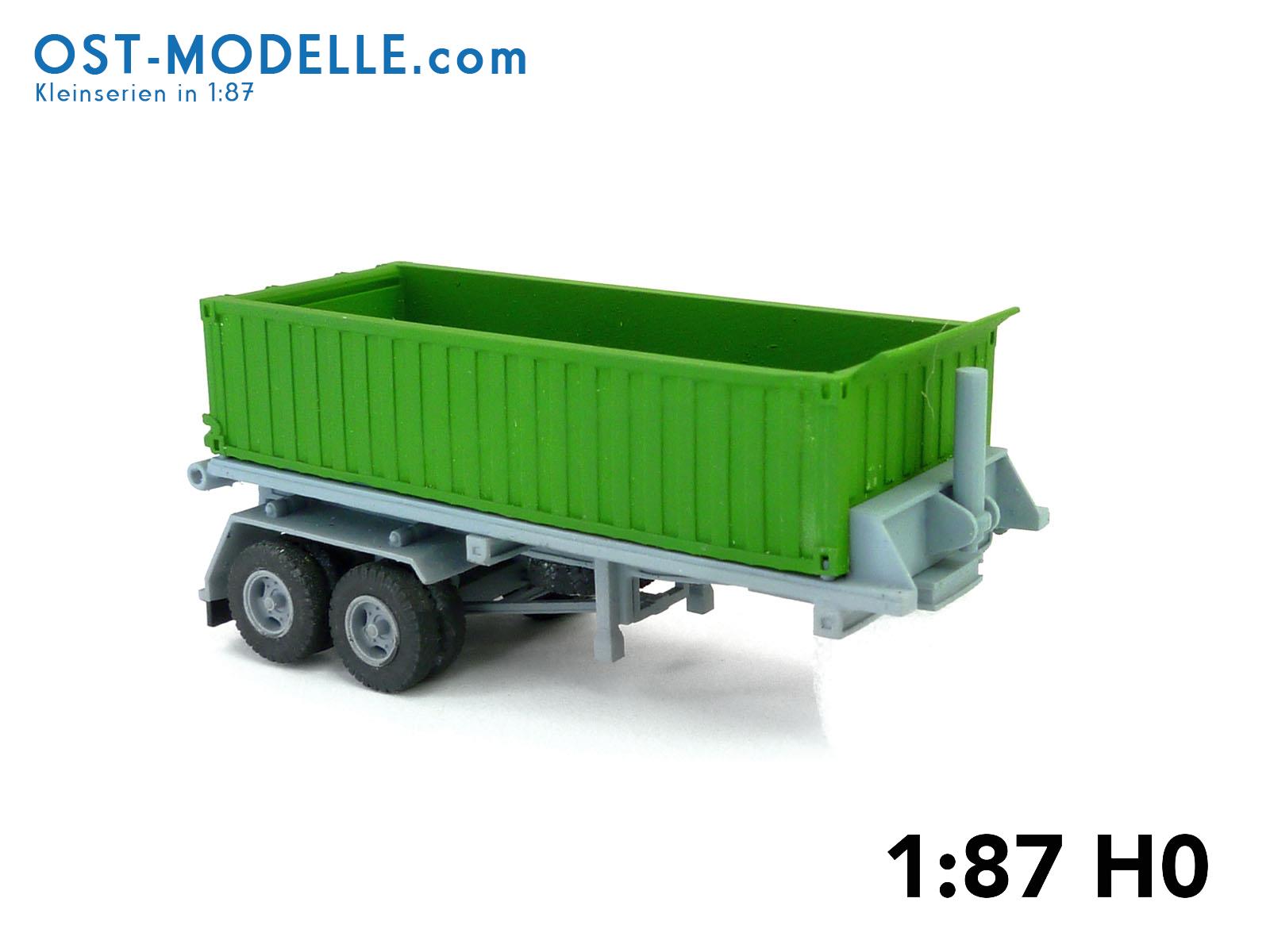 Kippcontainer Sattelauflieger Basis ZREMB GNP20 grau grün
